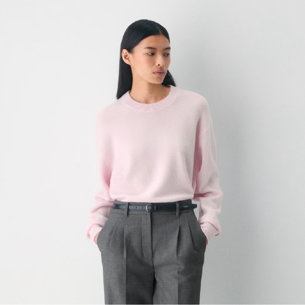 Aritzia cashmere sweater